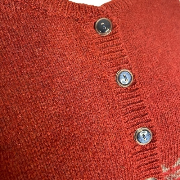 Woolrich Vintage Deep Ruby Sweater 🤍 - Picture 7 of 12